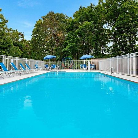 Travelodge By Wyndham Cape Cod Area West Dennis Buitenkant foto