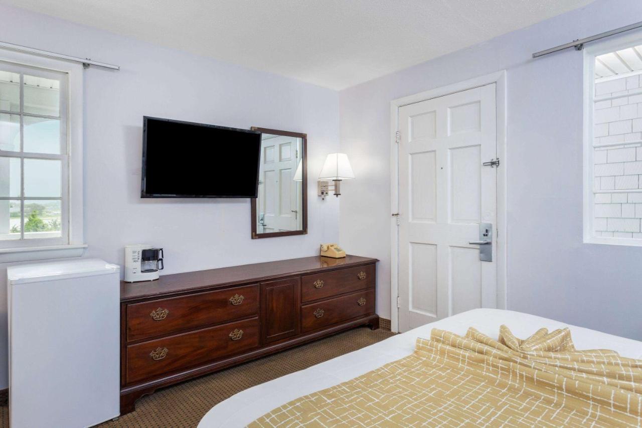 Travelodge By Wyndham Cape Cod Area West Dennis Buitenkant foto
